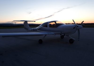DA40 CG